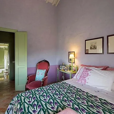 Villa Romantic Retreat With Pool