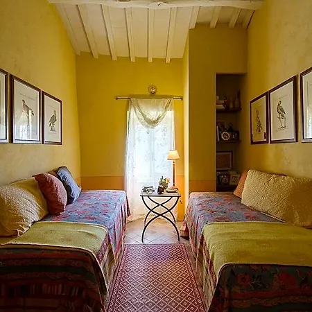 Villa Romantic Retreat With Pool