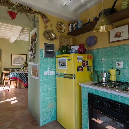 Romantic Retreat With Pool Villa