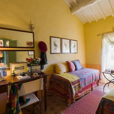 빌라 Romantic Retreat With Pool