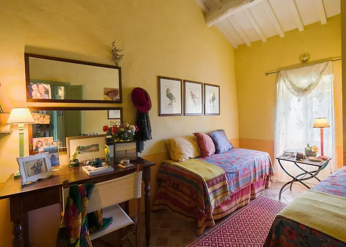 빌라 Romantic Retreat With Pool